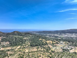 Naturstein Finca mit Panoramablick in Son Macià zum Verkauf