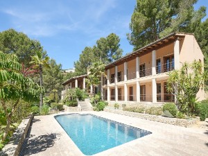Villa mit vielfältigen Ausbaumöglichkeiten in Palma/Son Vida