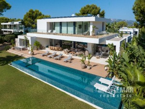 Luxus Villa in Santa Ponsa mit Gäste-Apartment & erstklassiger Ausstattung 
