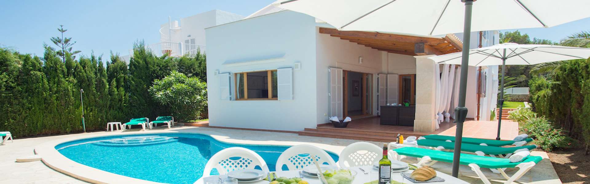 Exklusive Villa mit Ferienvermietungslizenz in Cala d'Or/Punta des Port 