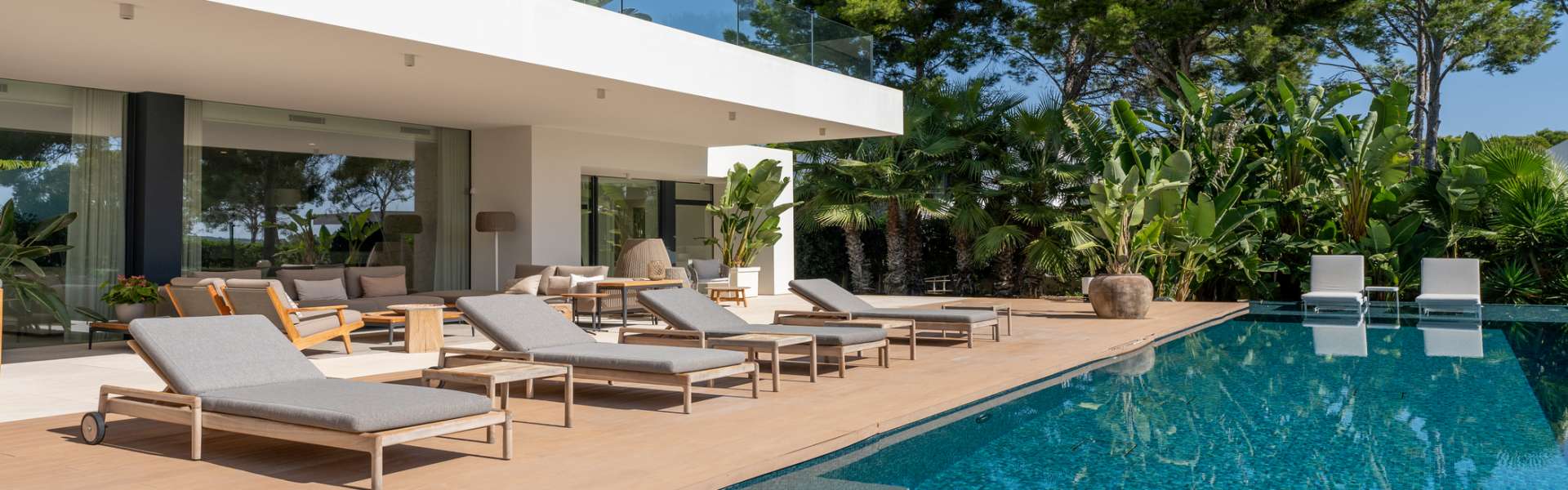 Luxus Villa in Santa Ponsa mit Gäste-Apartment & erstklassiger Ausstattung 